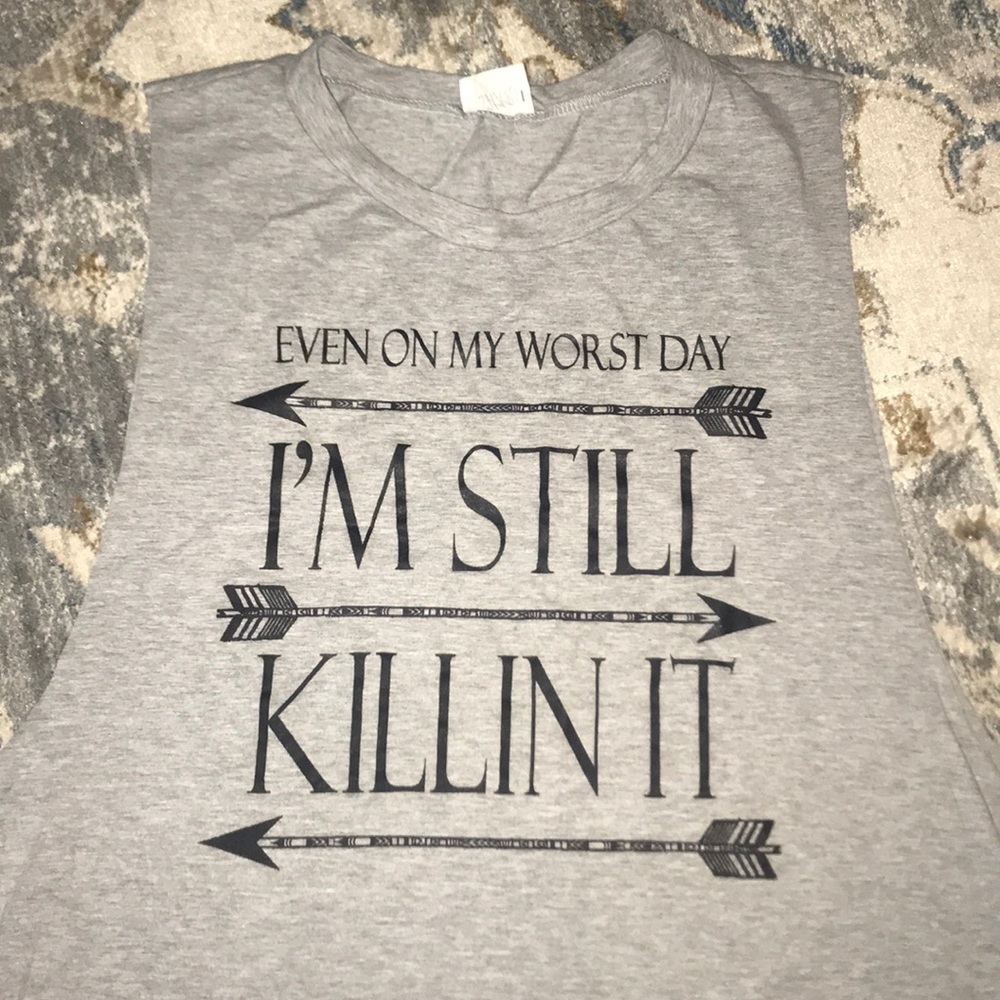 Casual t shirt. Size large.